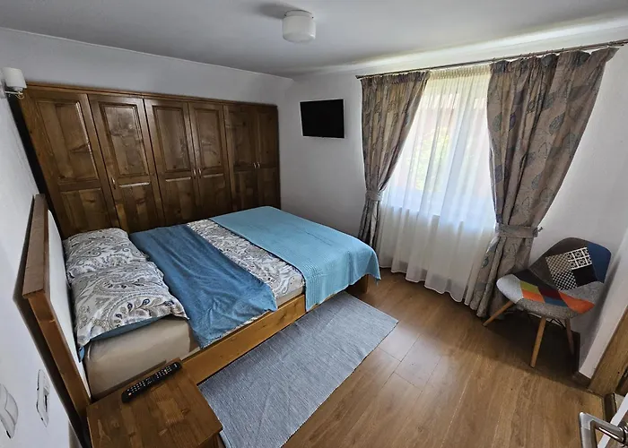 Casa In Curte La Zavate