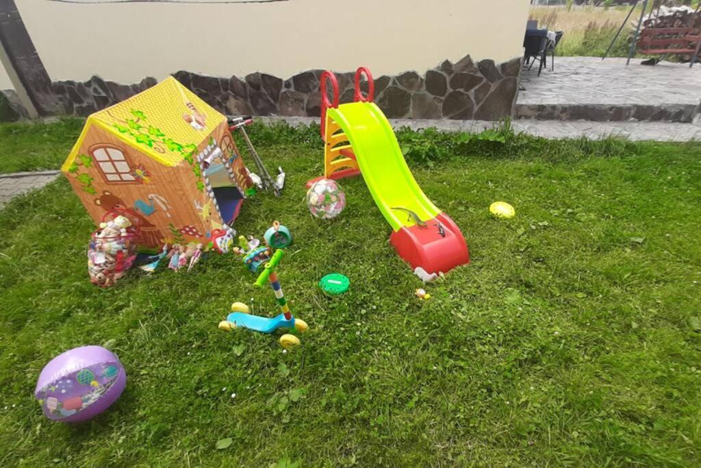 Hébergement de vacances Casa In Curte La Zavate Bran (Brasov)