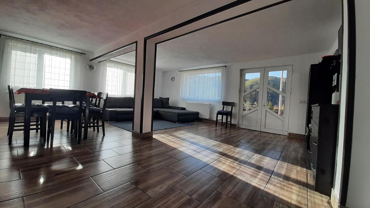 Casa In Curte La Zavate * Bran (Brasov)