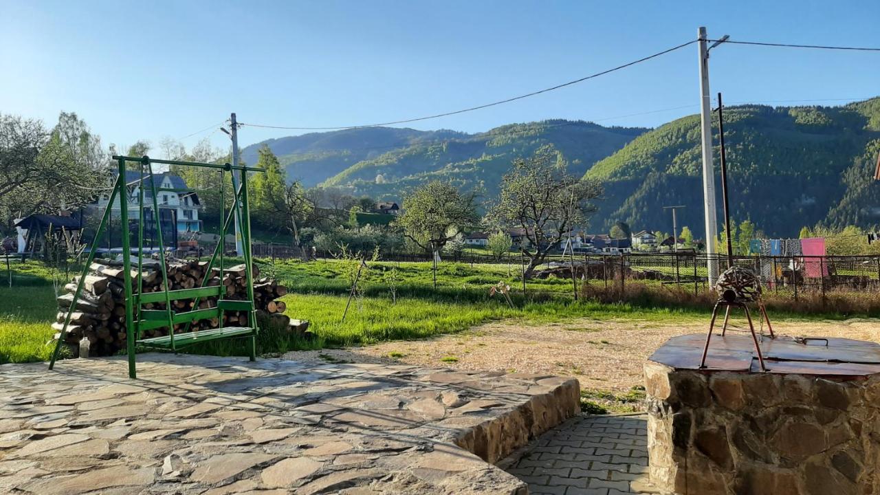 Casa In Curte La Zavate Bran (Brasov)