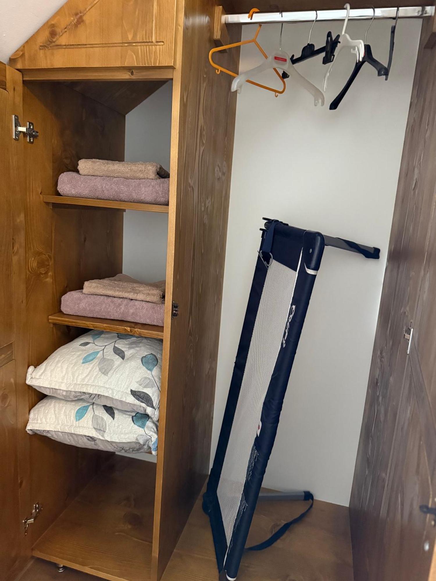 Casa In Curte La Zavate בית נופש